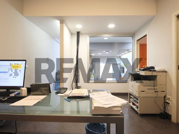 Locale Commerciale Re di Roma, Roma, RM Affitto