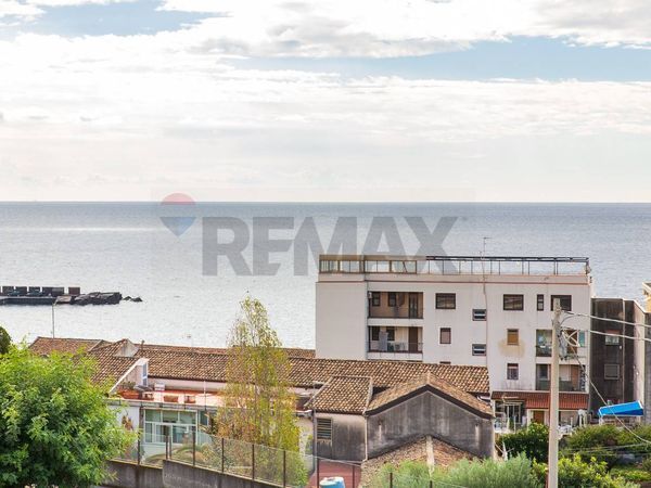 Villetta bifamiliare Acireale, CT Vendita