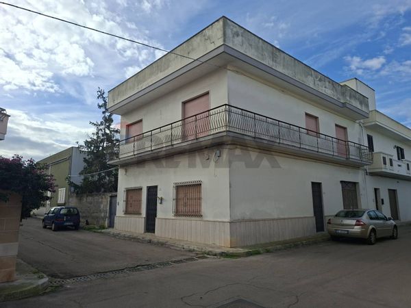 Casa Indipendente Neviano, LE Vendita