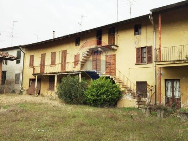 Rustico Castano Primo, MI Vendita