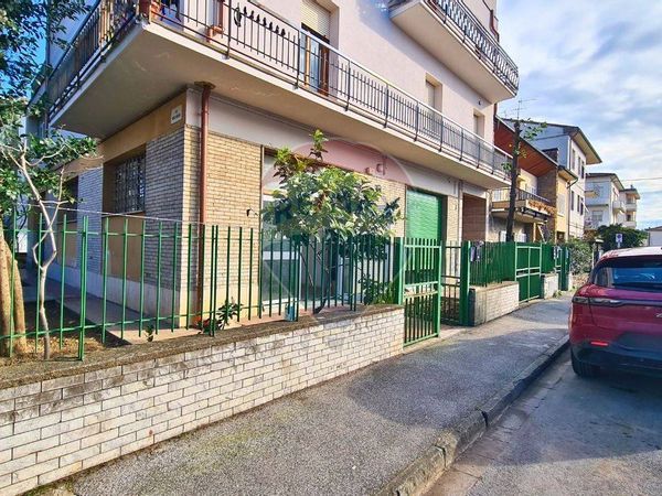 Laboratorio Santa Maria, Empoli, FI Affitto - Foto 3