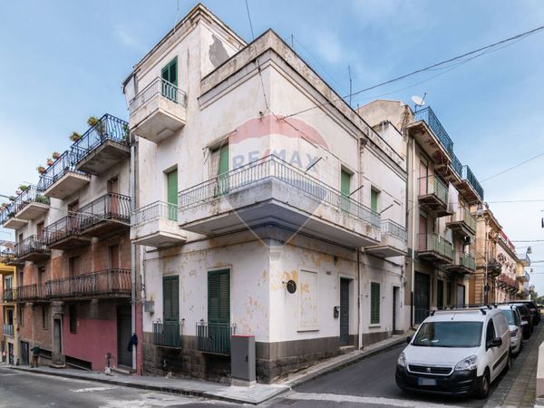 Casa Indipendente Carlentini, SR Vendita