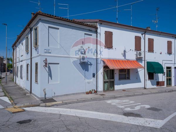 Porzione di casa Massa Fiscaglia, Fiscaglia, FE Vendita