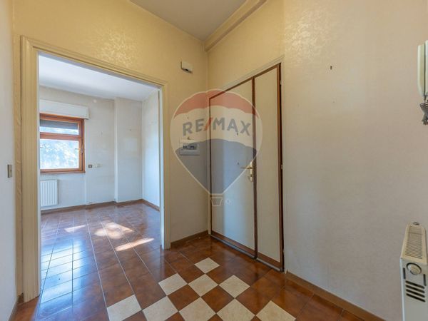 Appartamento Santa Maria delle Mole, Marino, RM Vendita - Foto 2