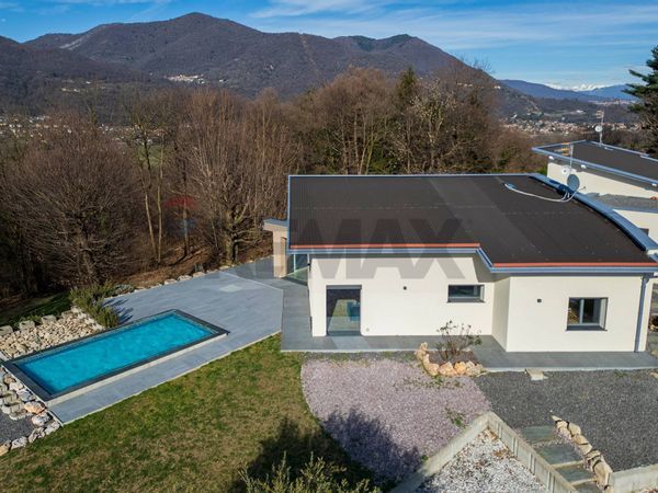 Villa o villino Mara, Azzio, VA Vendita