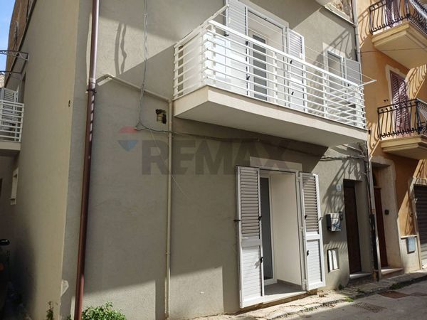 Casa Indipendente Favara, AG Affitto