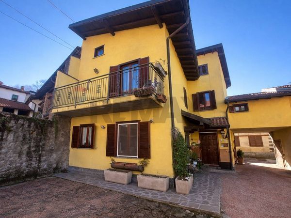 Porzione di casa Caldana, Cocquio-Trevisago, VA Vendita
