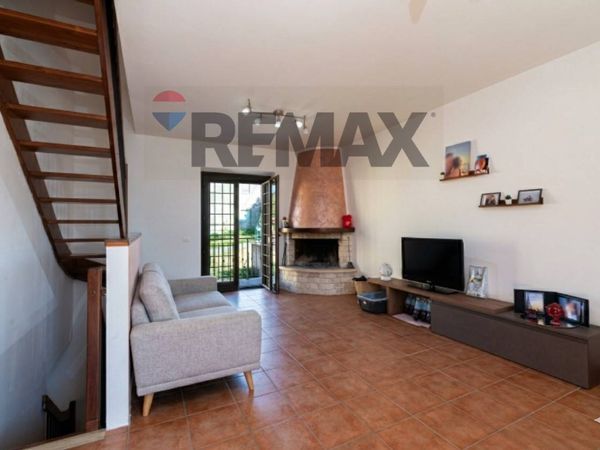 Casa Semindipendente Acquaviva, Nerola, RM Vendita - Foto 4