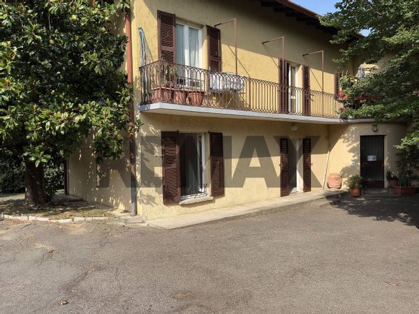 Appartamento Barasso, VA Vendita