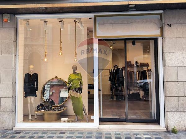 Locale Commerciale Murat, Bari, BA Affitto