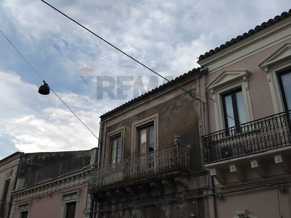 Casa Indipendente Piedimonte Etneo, CT Vendita