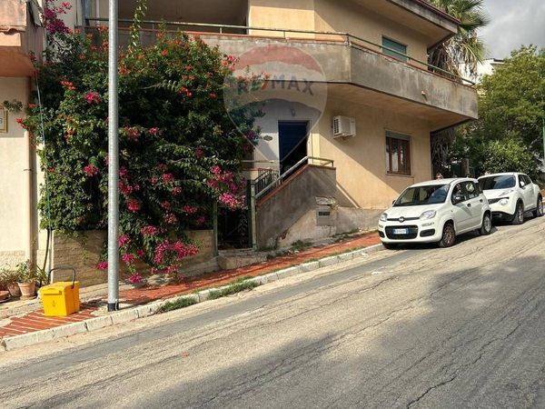 Casa Indipendente Poggioreale, TP Vendita - Foto 2