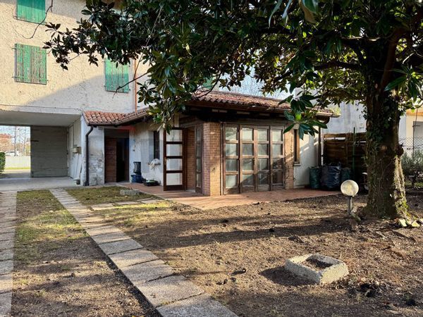 Cascina/Casale Udine, UD Vendita