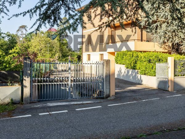 Magazzino Alseno, PC Vendita