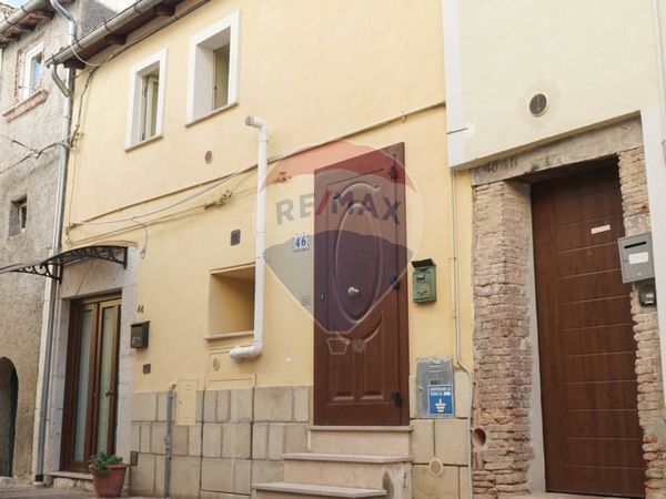 Appartamento Centro storico, Campobasso, CB Vendita