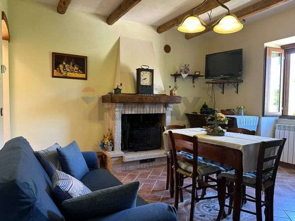 Casa Indipendente Scapoli, IS Vendita