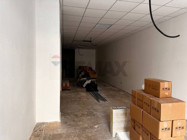 Locale Commerciale Centro, Benevento, BN Affitto - Foto 3