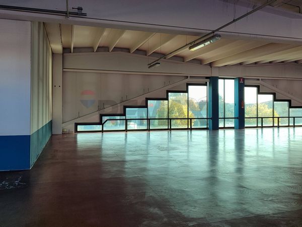 Locale Commerciale Porto Mantovano, MN Affitto - Foto 2