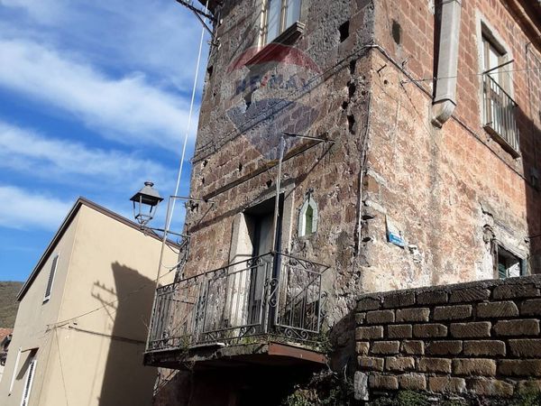 Rustico Annunziata, Castel Morrone, CE Vendita
