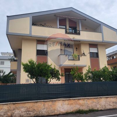 Appartamento Colonia, Anzio, RM Vendita
