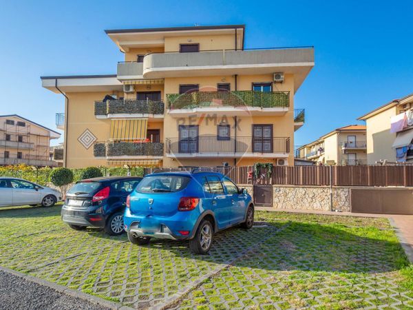 Appartamento Motta Sant'Anastasia, CT Vendita