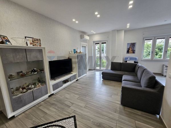 Appartamento TORRIONE, Salerno, SA Vendita