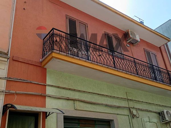 Casa Indipendente San Vito dei Normanni, BR Vendita