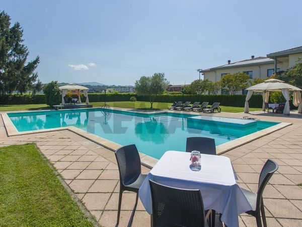 Albergo/Hotel Pilastro, Langhirano, PR Vendita