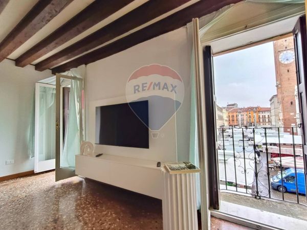 Appartamento Centro storico, Vicenza, VI Affitto