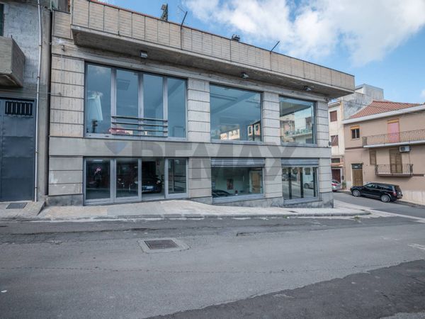 Locale Commerciale Ramacca, CT Affitto