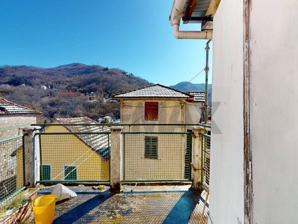 Appartamento Vobbia, GE Vendita