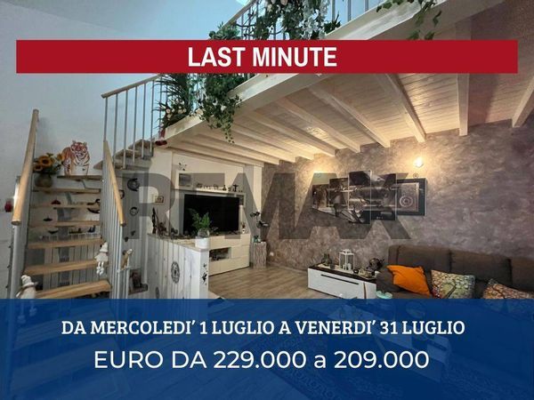 Villa a schiera Anguillara Sabazia, RM Vendita