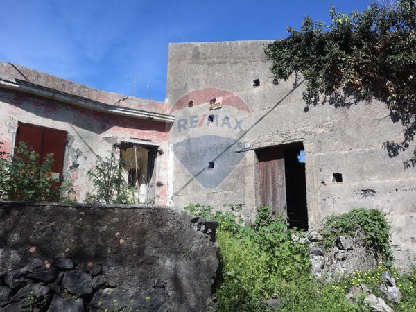 Rustico Santa Venerina, CT Vendita