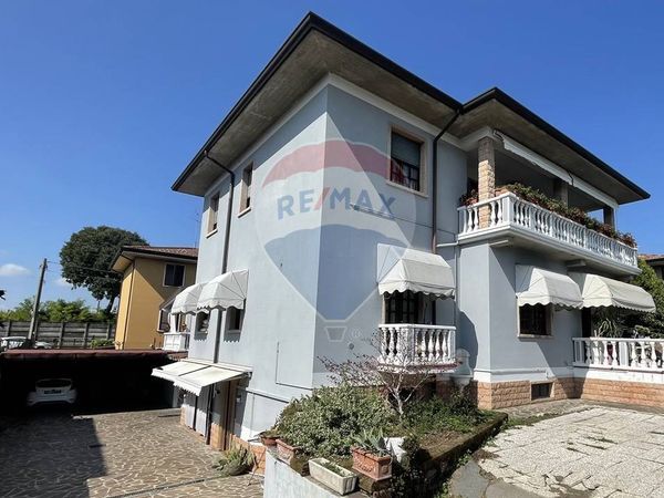 Villa singola Ponti sul Mincio, MN Vendita