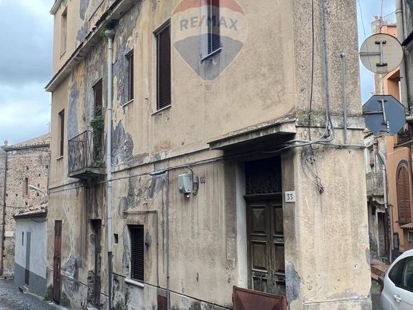 Casa Indipendente Bronte, CT Vendita