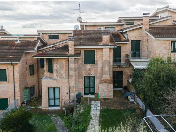 Villa a schiera Marina di Montemarciano, Montemarciano, AN Vendita - Foto 2