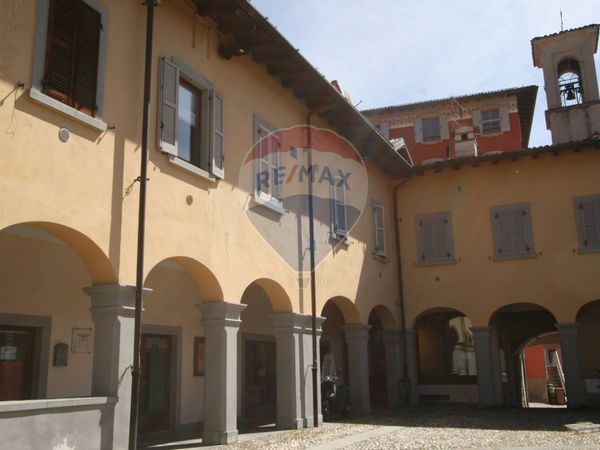 Locale Commerciale Clusone, BG Vendita