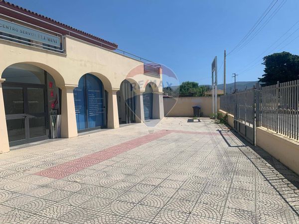 Locale Commerciale Zona Sant'Andrea, Quartu Sant'Elena, CA Vendita - Foto 2
