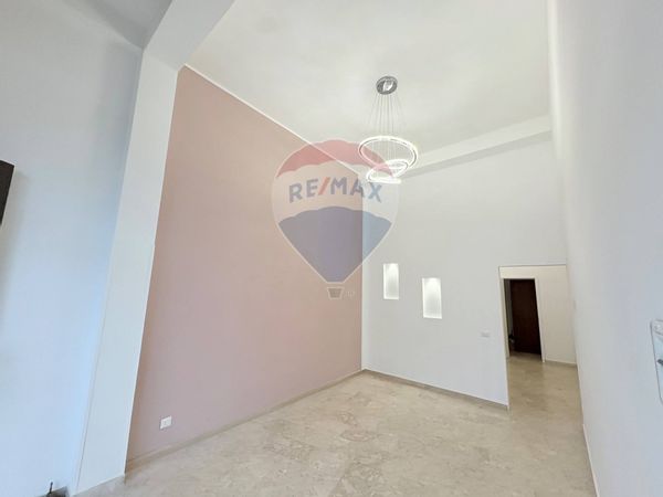 Locale Commerciale Scala Greca, Siracusa, SR Affitto