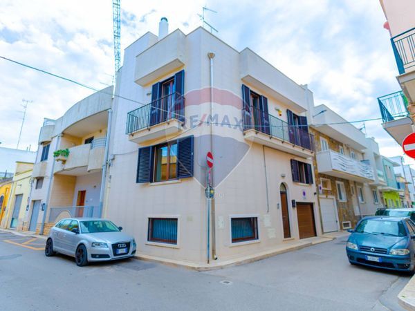 Casa Indipendente Modugno, BA Vendita