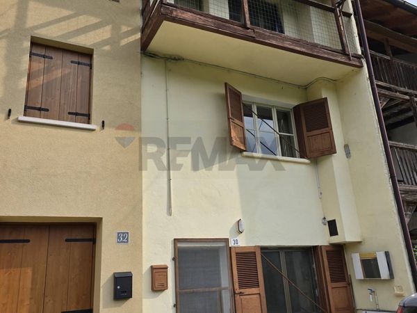 Casa Semindipendente Ronche, Lamon, BL Vendita
