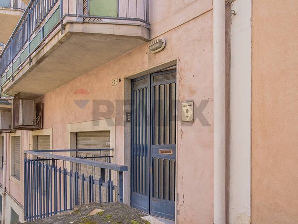 Casa Semindipendente Adrano, CT Vendita - Foto 3