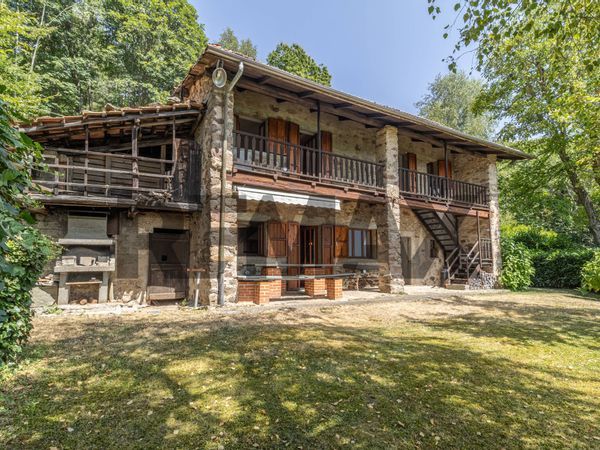 Baita/Chalet/Trullo Netro, BI Vendita
