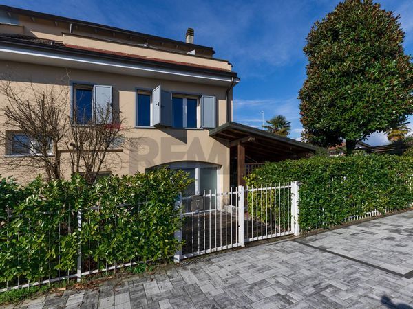 Porzione di villa Castelletto sopra Ticino, NO Vendita - Foto 2