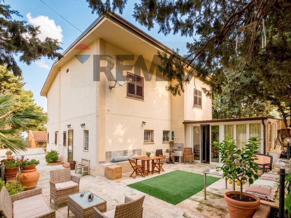 Porzione di villa Altavilla Milicia, PA Vendita