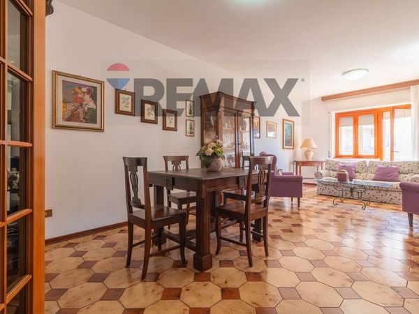 Appartamento Centro Città, Montalto di Castro, VT Vendita - Foto 2