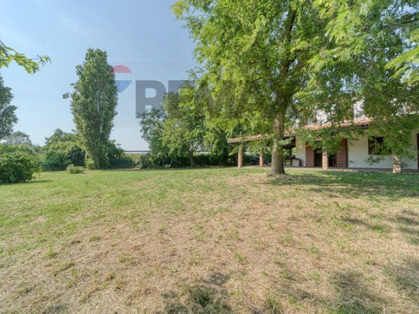Cascina/Casale Chioggia, VE Vendita