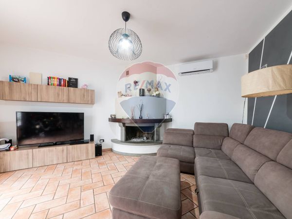 Casa Indipendente Paperina, Terranuova Bracciolini, AR Vendita