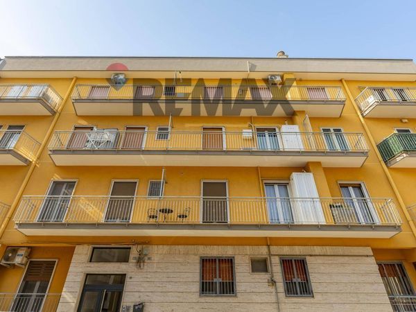 Appartamento Mola di Bari, BA Vendita