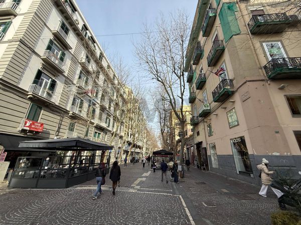 Locale Commerciale Vomero, Napoli, NA Affitto - Foto 4